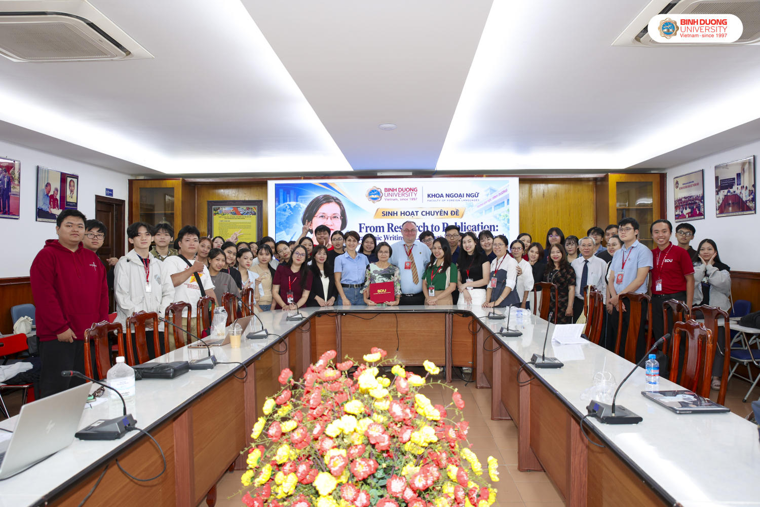 KHOA NGOẠI NGỮ BDU | FROM RESEARCH TO PUBLICATION – TỪ NGHIÊN CỨU ĐẾN CÔNG BỐ KHOA HỌC